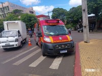 Passageira de moto é socorrida pelo Siate após queda de moto na Vila Portes