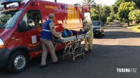Motociclista é socorrido pelo Siate após colisão no Bairro Jardim América 