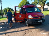 Motociclista é socorrido pelo Siate após colisão no Bairro Jardim América 