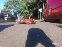 Siate socorre motociclista após colisão na Av. República Argentina