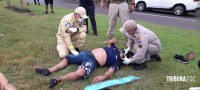 Motociclista fica gravemente ferido após colisão na Av. das Cataratas