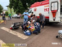 Mulher quebra o braço em acidente entre carro e moto em Santa Helena e SAMU é acionado