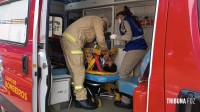 Motociclista é socorrido pelo Siate após colisão na Av. Paraná