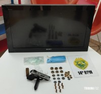 Policia Militar prende homem com drogas e arma de fogo no Bairro Portal da Foz