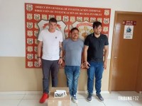 Policia Nacional do Paraguai prende três pessoas que tentavam vender 47 celulares Apple iPhones 15 Pro Max roubados