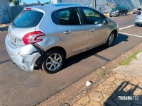 Idoso é socorrido pelo Siate após colisão no centro de Foz do Iguaçu