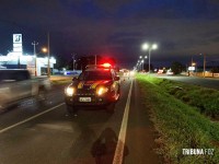 Motociclista é socorrido pelo Siate após queda na BR-277