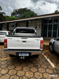 GDE recupera caminhonete roubada e prende moradora no Bairro Três Bandeiras