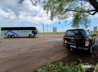 Policia Federal e Receita Federal prendem uma pessoa por promover migração ilegal em Foz do Iguaçu