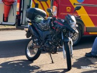 Motociclista é socorrido pelo Siate após colisão na Vila Claudia