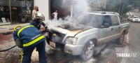 Bombeiros intervém em incêndio veicular no Boicy