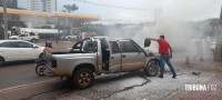 Bombeiros intervém em incêndio veicular no Boicy