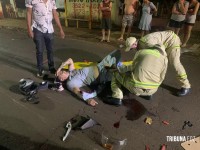 Siate socorre três vitimas graves após colisão entre duas motos na Av. Gramado