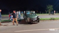 Mecânico pega carro de cliente e acaba capotando no Bairro Cidade Nova