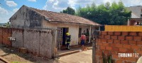 Bombeiros intervém em principio de incêndio a residência no Bairro Porto Meira