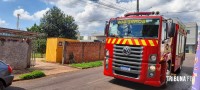 Bombeiros intervém em principio de incêndio a residência no Bairro Porto Meira