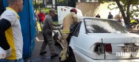 Duas pessoas feridas após colisão entre carro e ônibus na Vila Maracanã