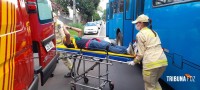 Duas pessoas feridas após colisão entre carro e ônibus na Vila Maracanã