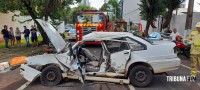 Duas pessoas feridas após colisão entre carro e ônibus na Vila Maracanã