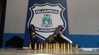 Guarda Municipal prende duas pessoas com pistola 380 no Conjunto Libra