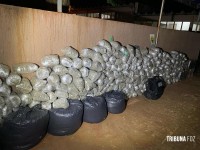 ROCAM apreende 373 Kg de maconha tipo capulho no Bairro Campos do Iguaçu