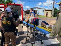 Siate socorre idoso após colisão de duas motos no Portal da Foz