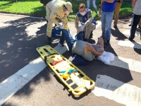 Siate socorre idoso após colisão de duas motos no Portal da Foz