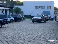 Policia Militar prende três assaltantes após tentativa de roubo defronte a uma unidade militar