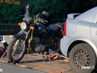 Policia Militar prende três assaltantes após tentativa de roubo defronte a uma unidade militar