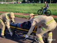 Siate socorre motociclista após colisão na Av. Bem-Te-Vi no Portal da Foz