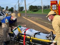 Motociclista é socorrido pelo Siate após colisão na marginal da BR-277