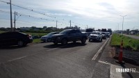 Carreta com problemas mecânico interdita a BR-277 na chegada de Foz do Iguaçu 
