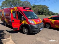 Siate e Samu socorrem  duas vítimas após colisão na Vila A