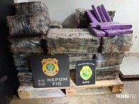 Policia Federal e Policia Militar prendem motorista com 1/2 tonelada de maconha na barranca do Rio Paraná