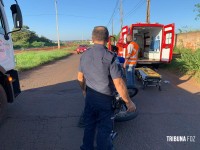 Motociclista é socorrido pelo Siate após colisão na Av. Perimetral Leste