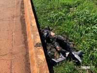 Homem é morto a facadas, arrastado e ateado fogo na cabeceira da Ponte da Fraternidade