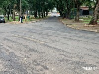 Motociclista é socorrido pelo Siate após colidir contra entulhos no Bervely Falls Park