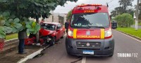 Condutor colide veículo contra uma arvore na Av. Safira