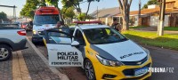 Policia Militar e SAMU socorrem homem com distúrbio na Av. Javier Koelbel