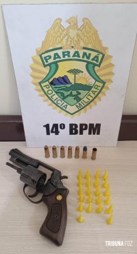 PM prende homem com arma de fogo e cocaína em São Miguel do Iguaçu