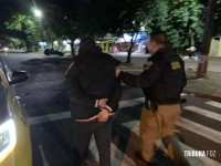 Mais um confronto da PM com assaltantes termina com dois presos durante a madrugada