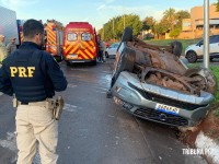 Um dos veículo mais seguros do mundo capota na BR-277 em Foz do Iguaçu