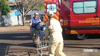 Motociclista e passageira são socorridas pelo Siate após colisão na Vila Yolanda