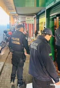 A Polícia Federal e Receita Federal realizam Operação contra o contrabando em Foz do Iguaçu