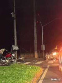 Motociclista é socorrido pelo Siate após colisão na Av. Felipe Wandscheer