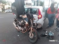 Motociclista é socorrido pelo Siate na Av. República Argentina