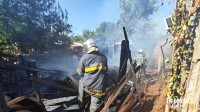 Incêndio atinge cinco residências em São Miguel do Iguaçu