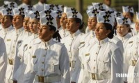 Marinha forma primeira turma de mulheres combatentes das Forças Armadas Brasileiras