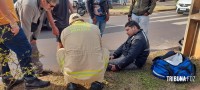 Siate socorre ciclista após colisão com moto na Av. Felipe Wandscheer