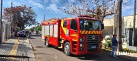 Bombeiros interveem em incêndio a residência no Jardim Cataratas